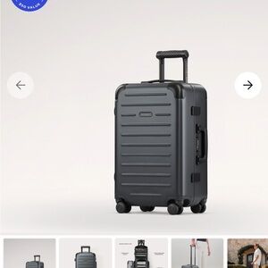 Solgaard Dark Gray Carry-On Closet Medium